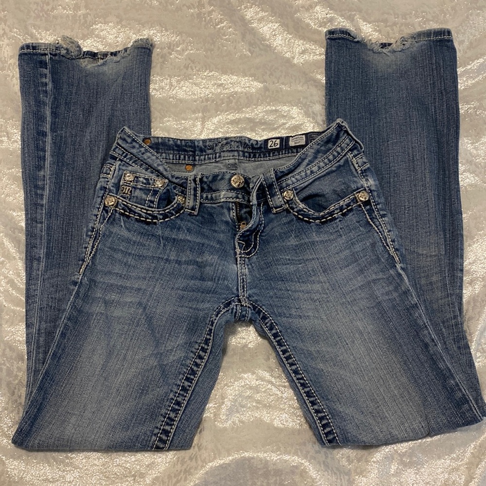 Vintage low rise miss me jeans